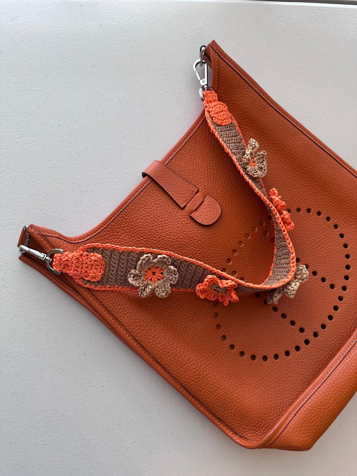 Raffia Flower Bag Strap (orange/milk chocolate)