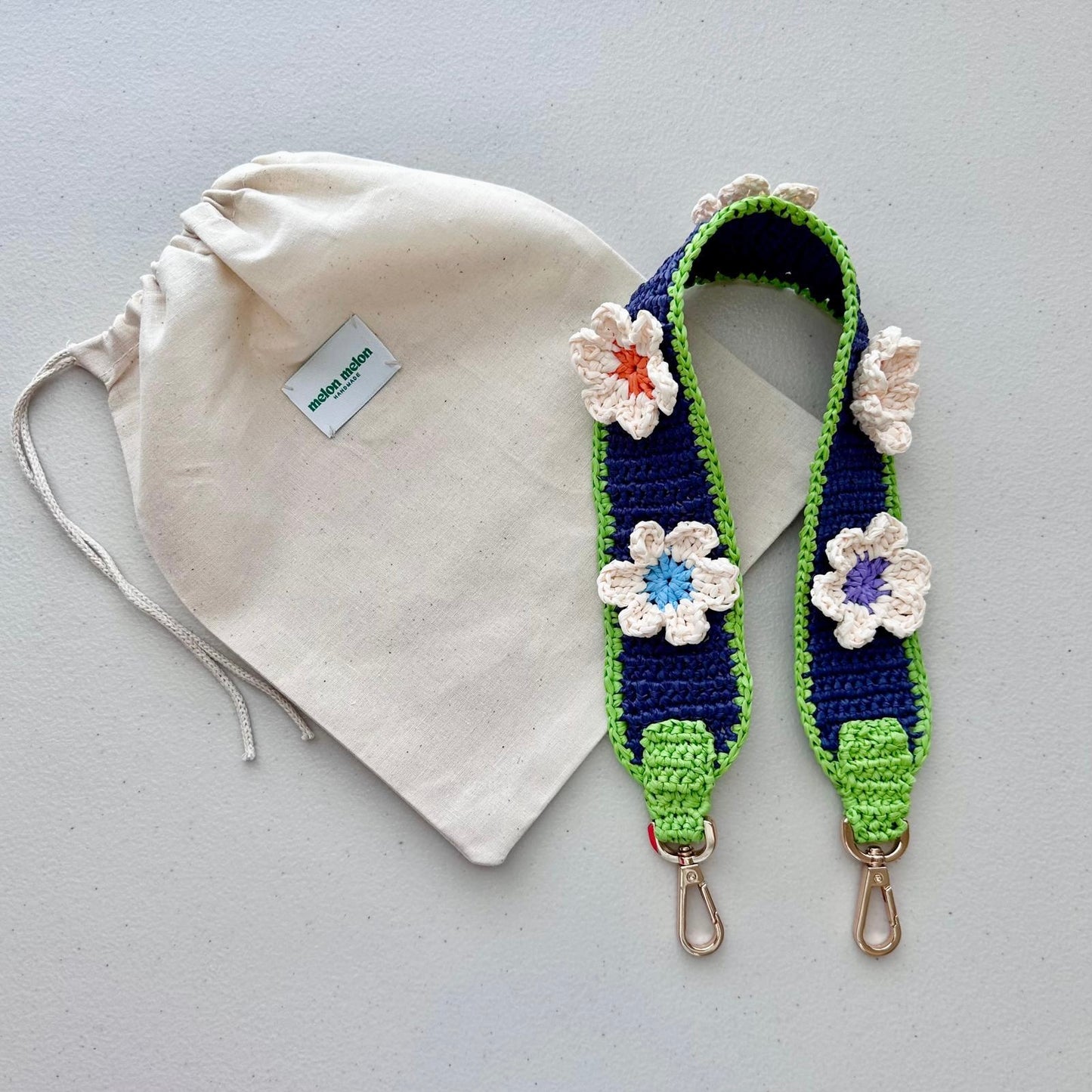 Raffia Flower Bag Strap (navy/lime green)