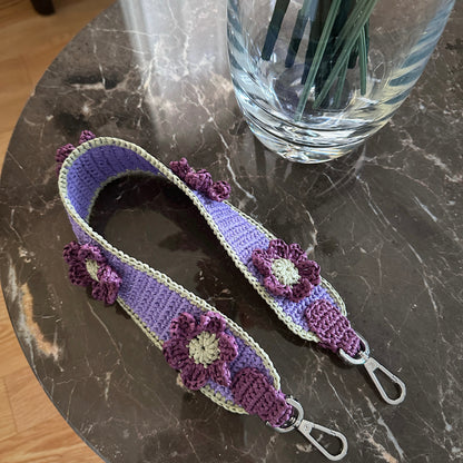 Raffia Flower Bag Strap (grape/pistachio)