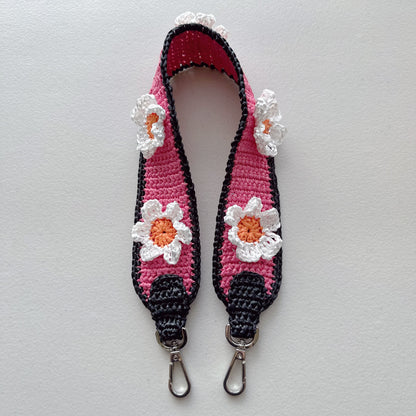 Raffia Flower Bag Strap (black/pink)