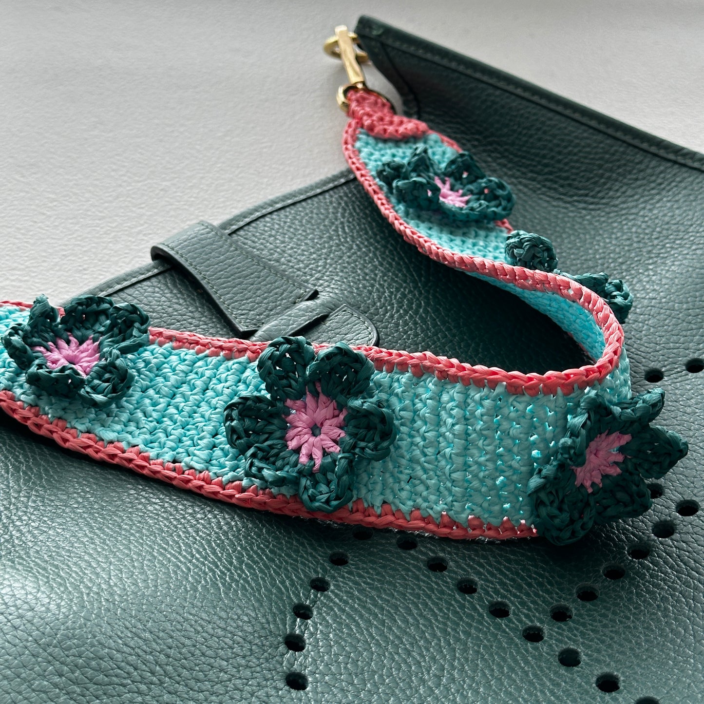 Raffia Flower Strap (Tiffany blue/coral