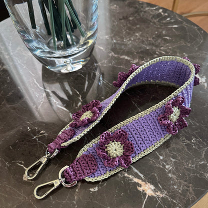 Raffia Flower Bag Strap (grape/pistachio)