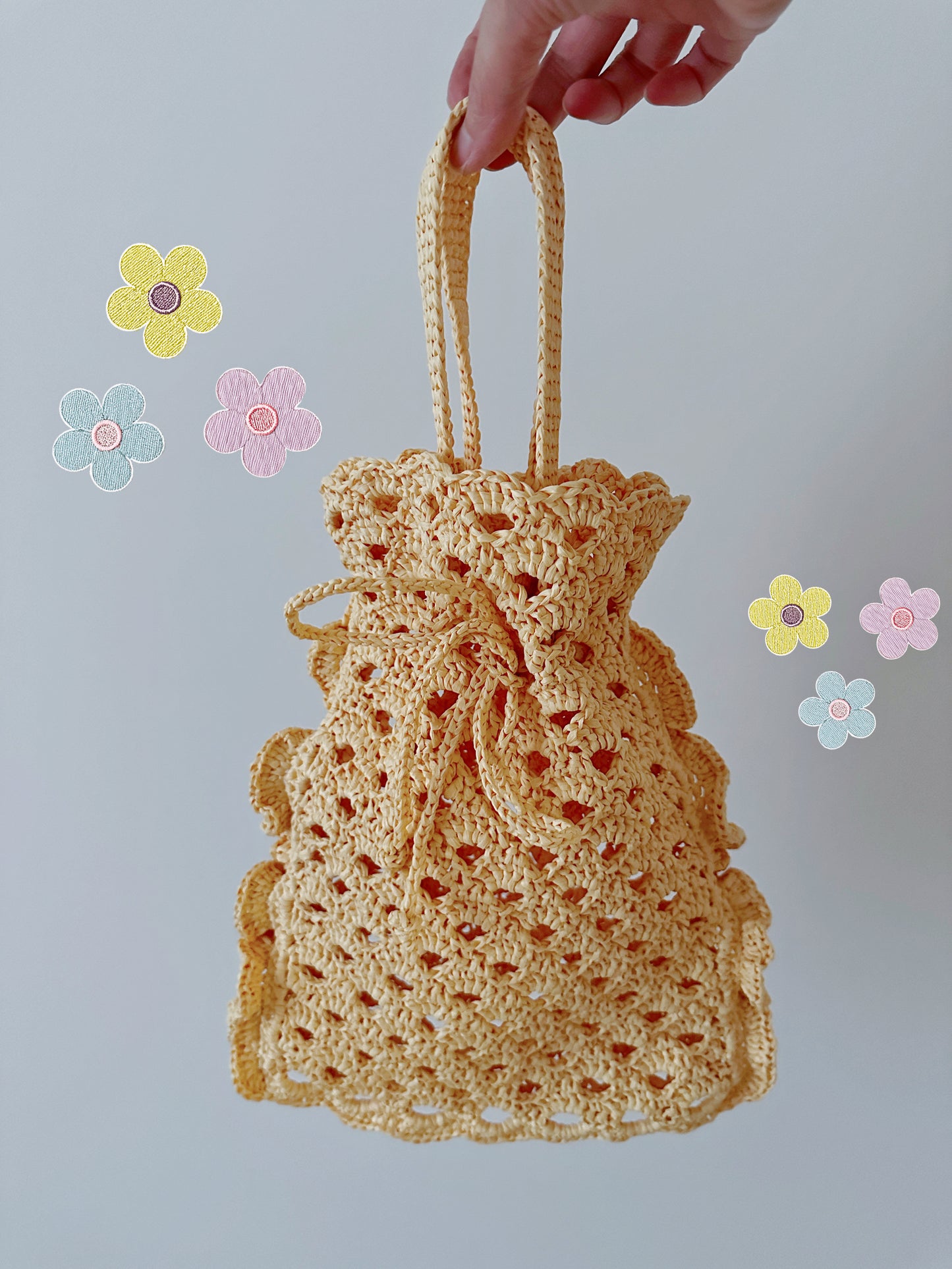 Raffia Ruffle Drawstring Bag - Beige