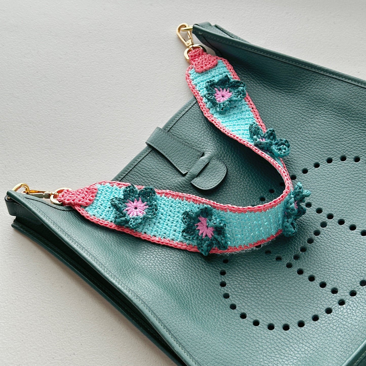 Raffia Flower Strap (Tiffany blue/coral