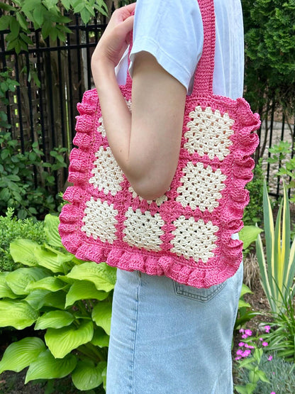 Raffia Ruffle Tote 🌷