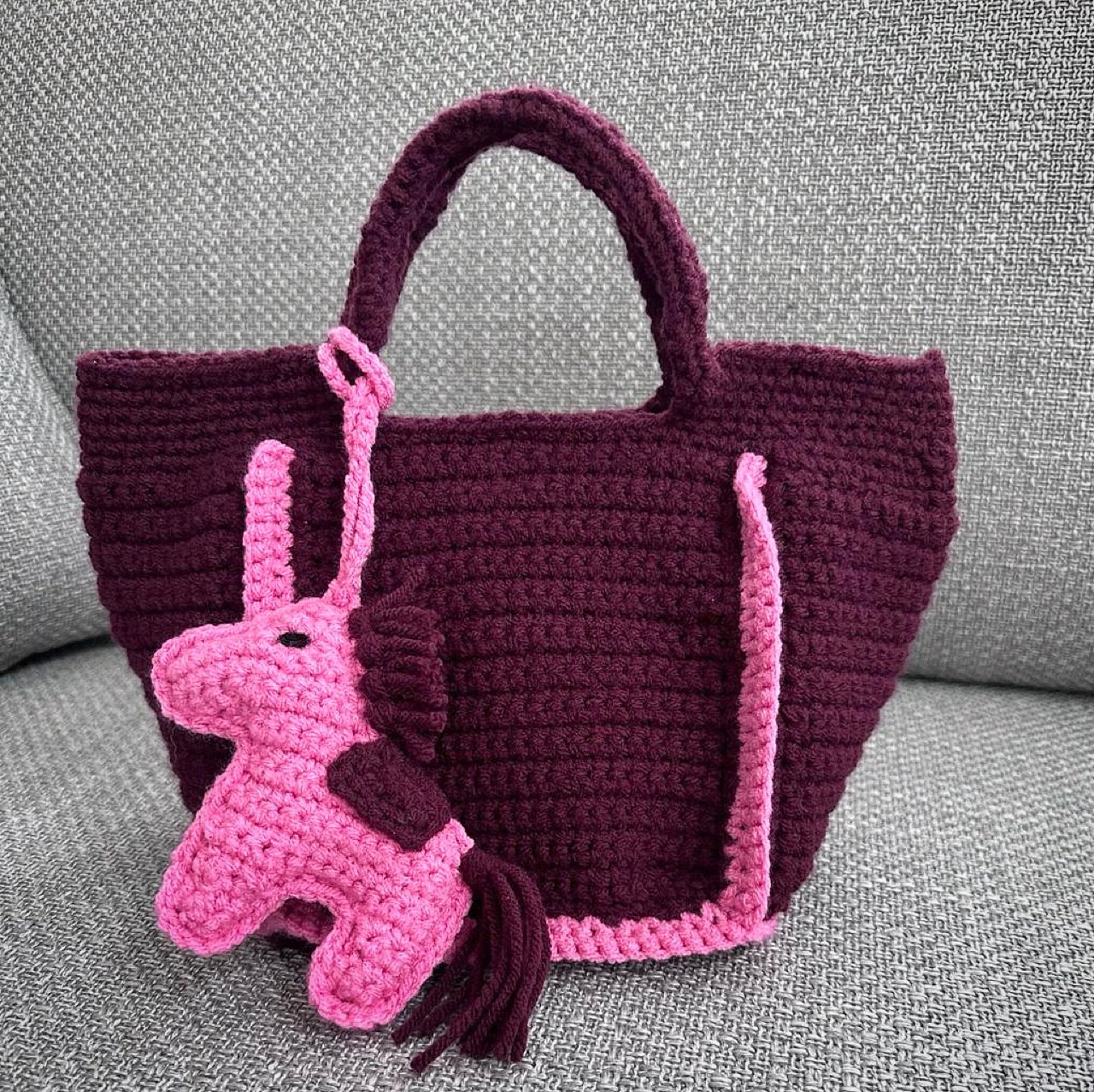 Petite Charm Tote Burgundy/Pink (PM)